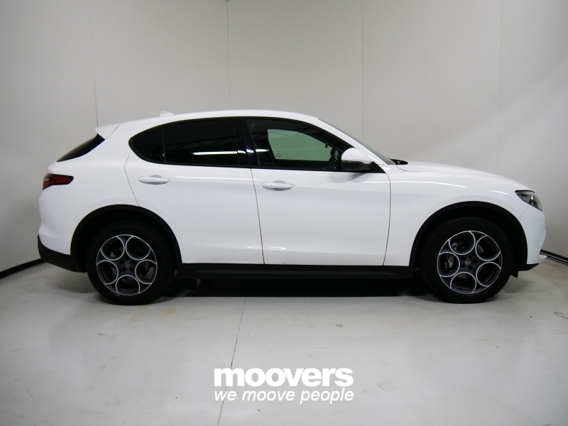 ALFA ROMEO Stelvio 2.0 Turbo 200 CV AT8 Q4 Business